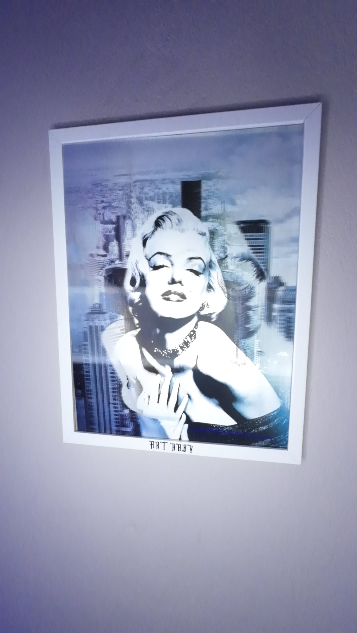 Marilyn Monroe Art Poster – 3D Motion with New York Background (Lenticular)